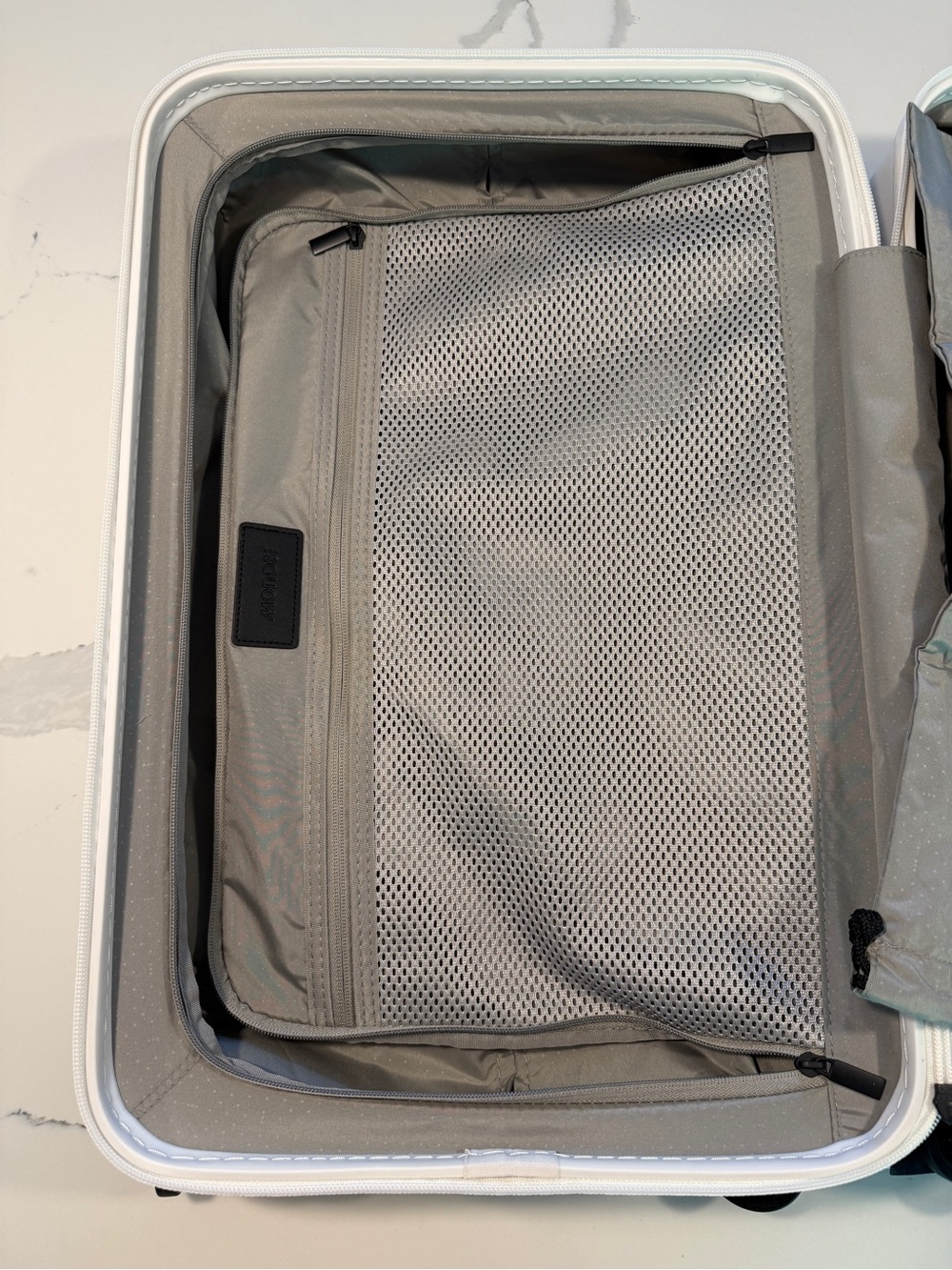 New Monos Carry On Pro Suitcase - Picture 7 of 9